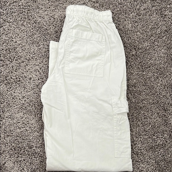Hollister Cargo White Drawstring Pants - Picture 4 of 5